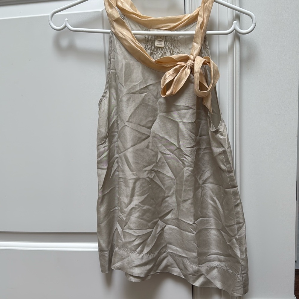 EUC Jcrew 100% Silk top size 2